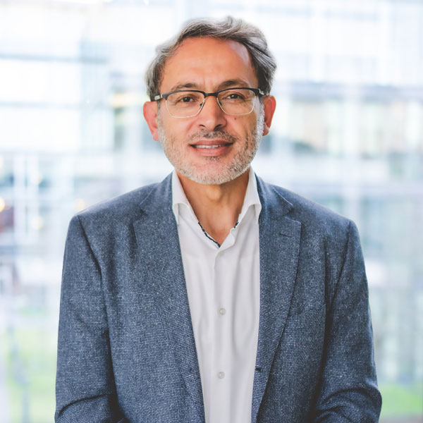 Priv.-Doz. Dr. med. Mohammad A. Maarouf Neurochirurgie