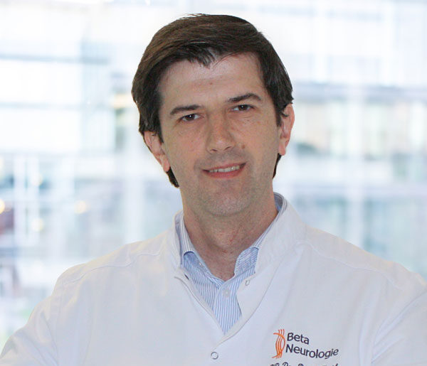 Portraitbild: PD Dr. med. Pawel Tacik - Neurologie